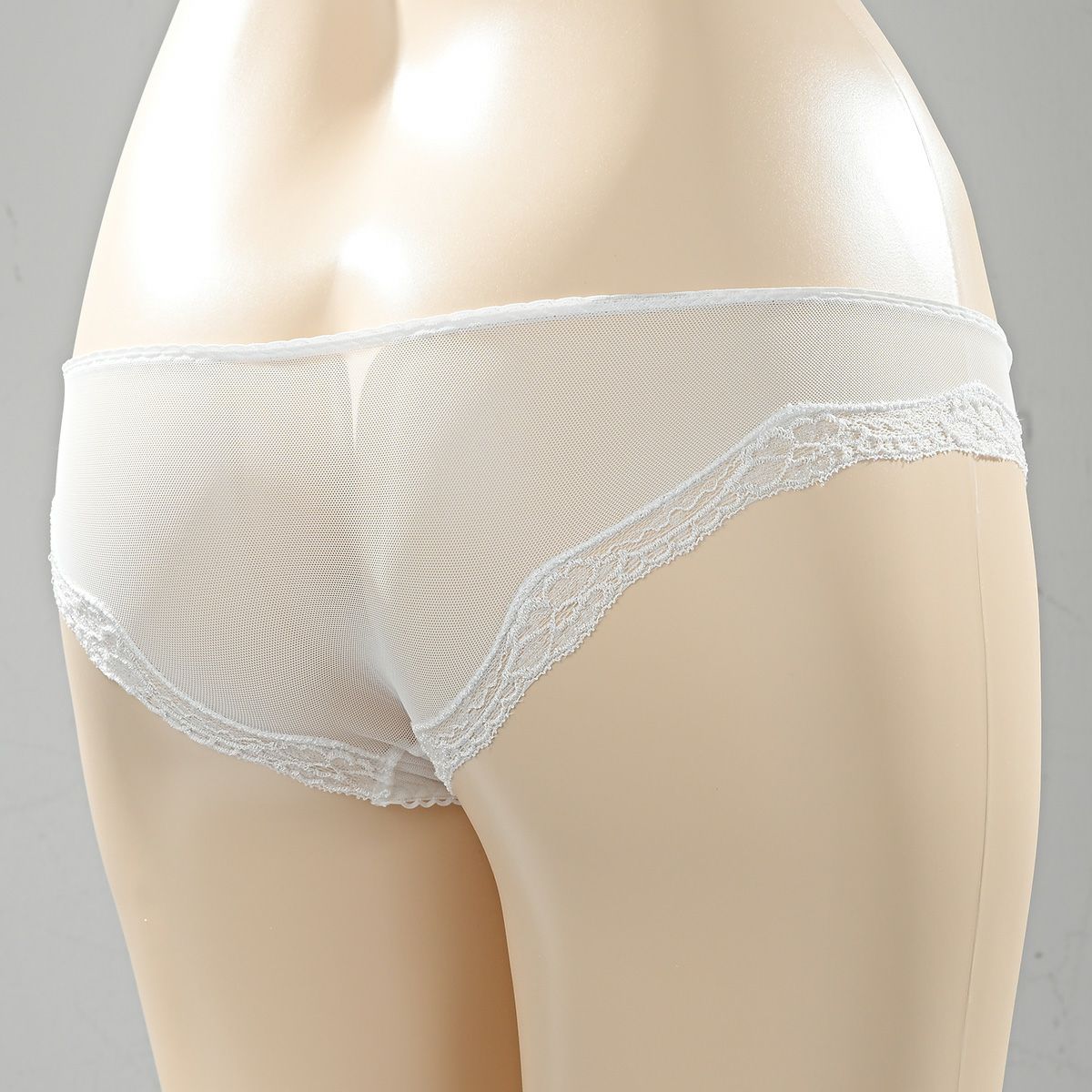 ドルチェシリーズ 超ローライズ スポーティ ロリータレース ハーフバックパンツ〈白〉