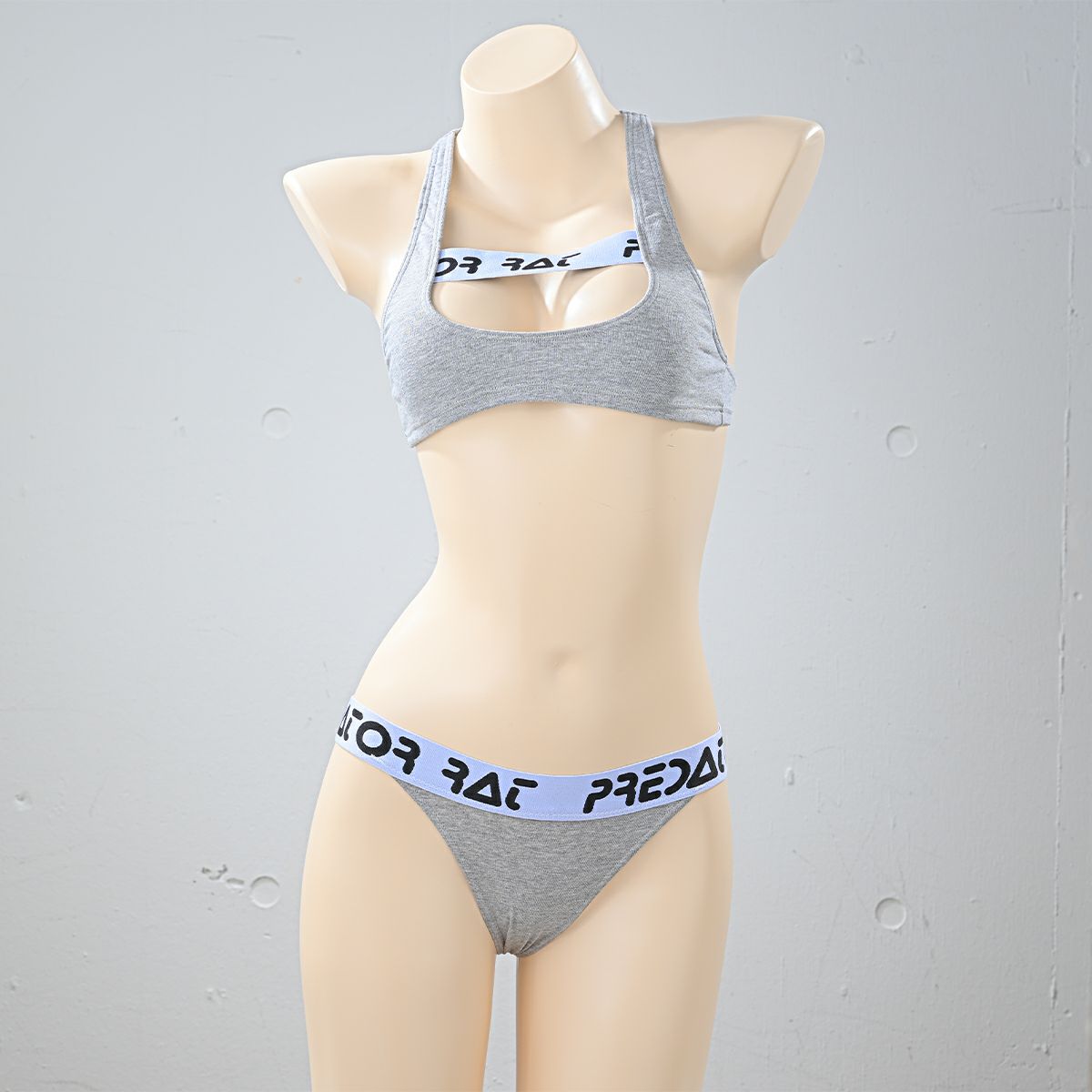 プレデターラットスタイルロゴスポーツTバックパンツ〈グレー〉